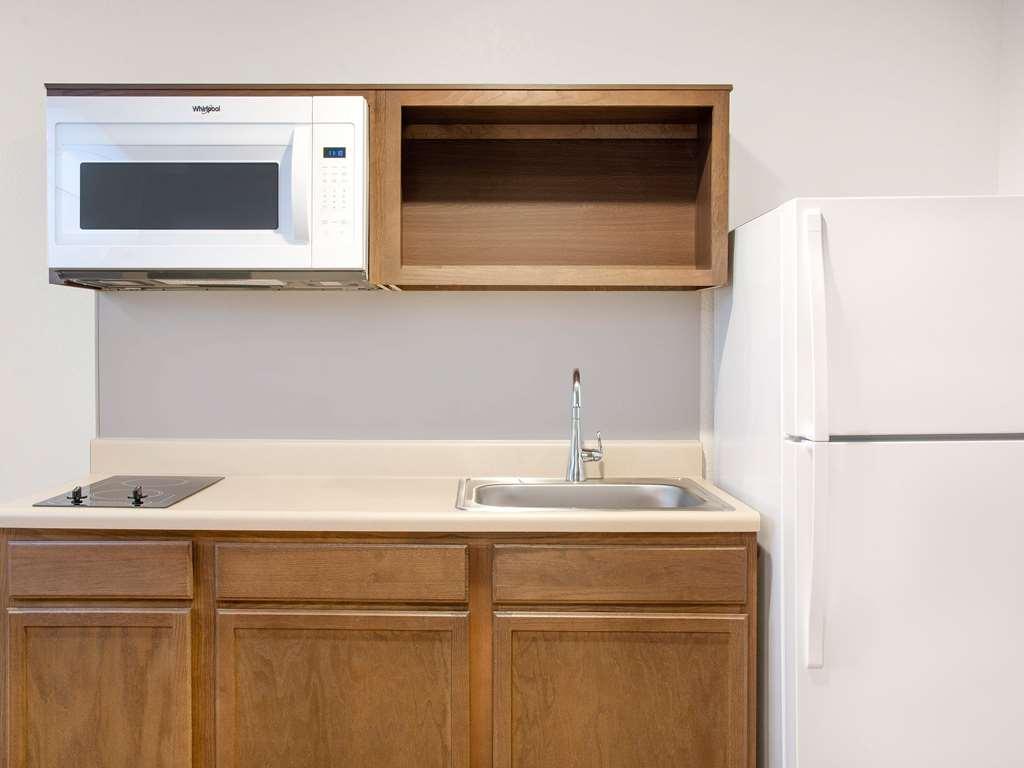 Extended Stay America Select Suites - Charlotte - Northlake Pokoj fotografie