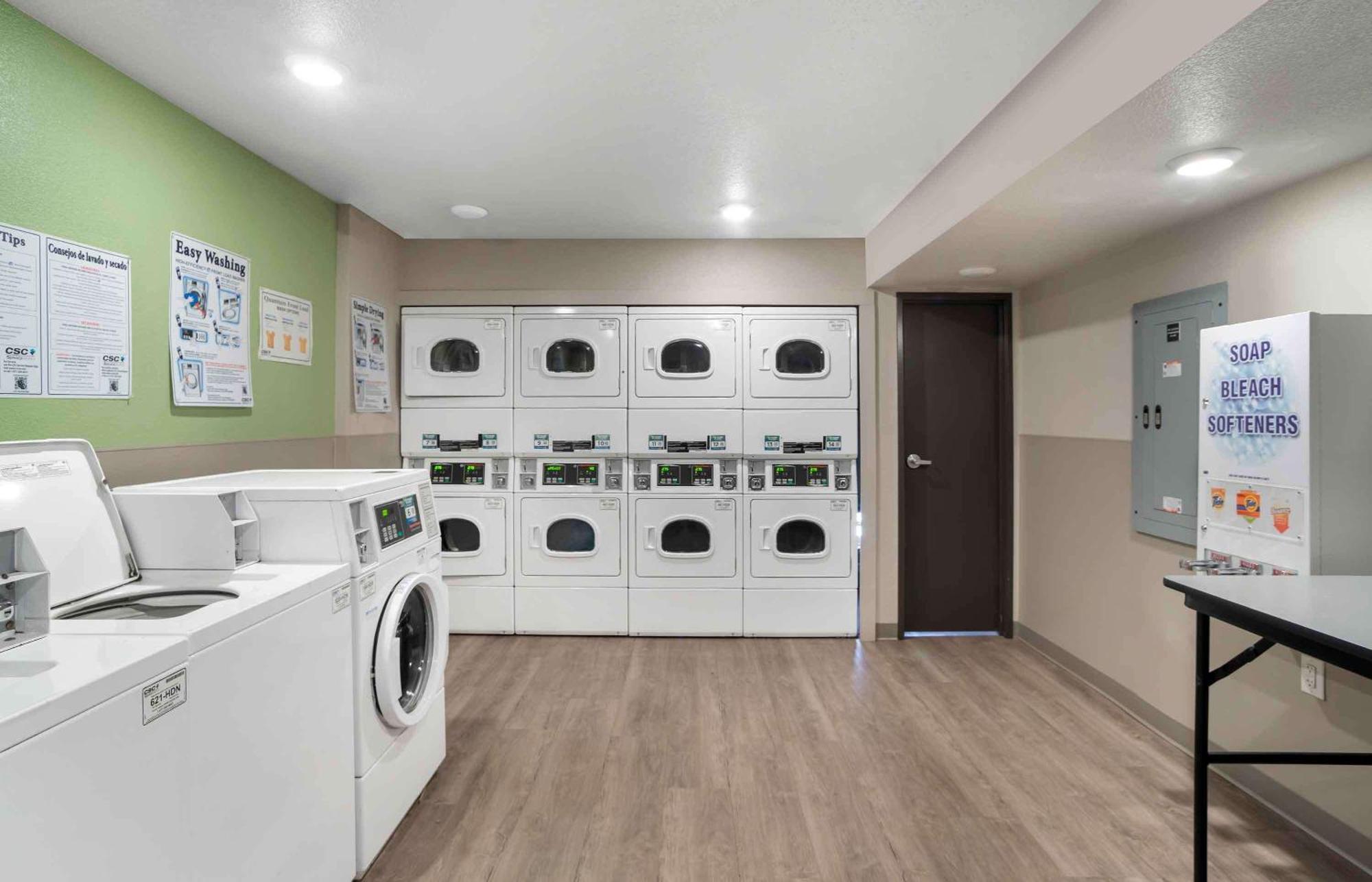 Extended Stay America Select Suites - Charlotte - Northlake Exteriér fotografie