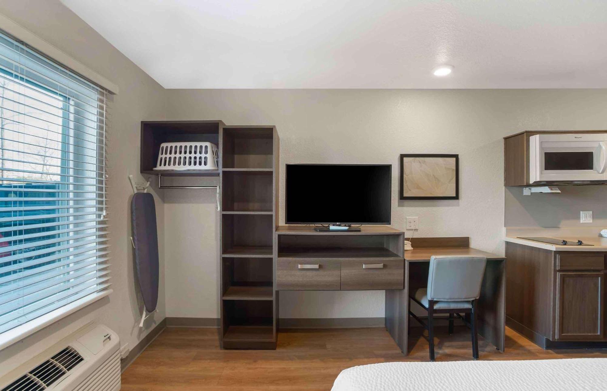 Extended Stay America Select Suites - Charlotte - Northlake Exteriér fotografie